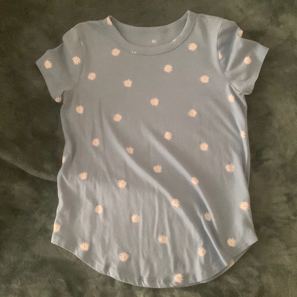 Kohl’s graphic crew neck tee light blue size XS